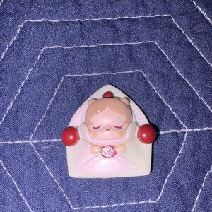 POP MART Skullpanda Pop Bean Love Letter Series